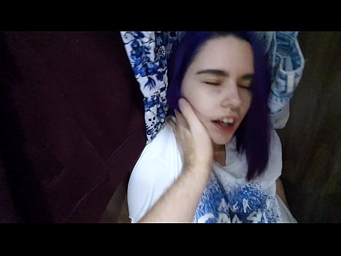 ❤️ Našao sam svoju sestru u ormaru i pomogao joj da svrši ❤️❌ Ključe kod nas ❌️